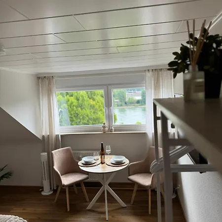 アパート Rheinblick - Park And 